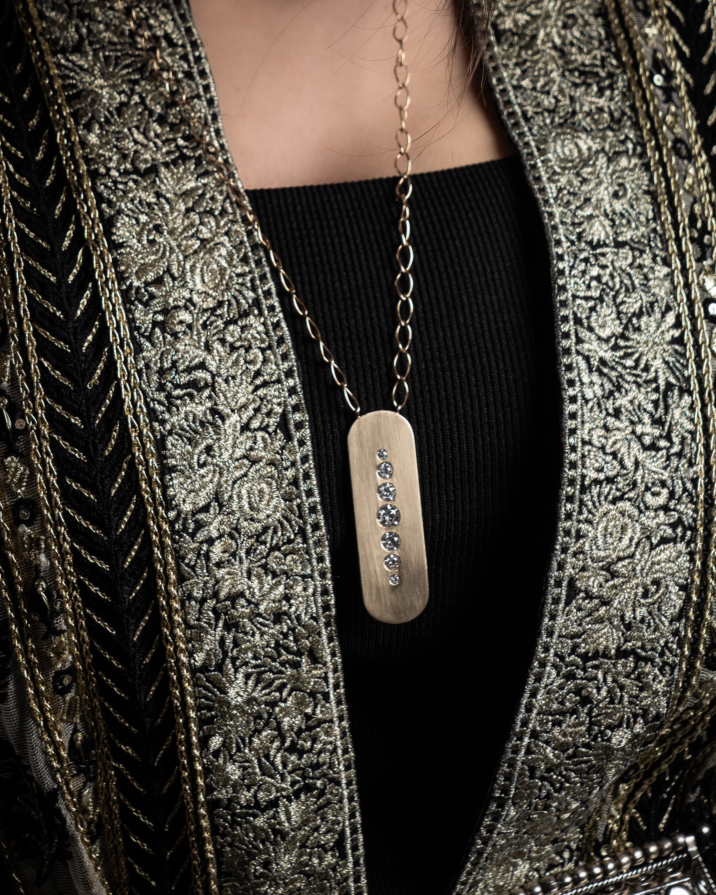Curves Pendant