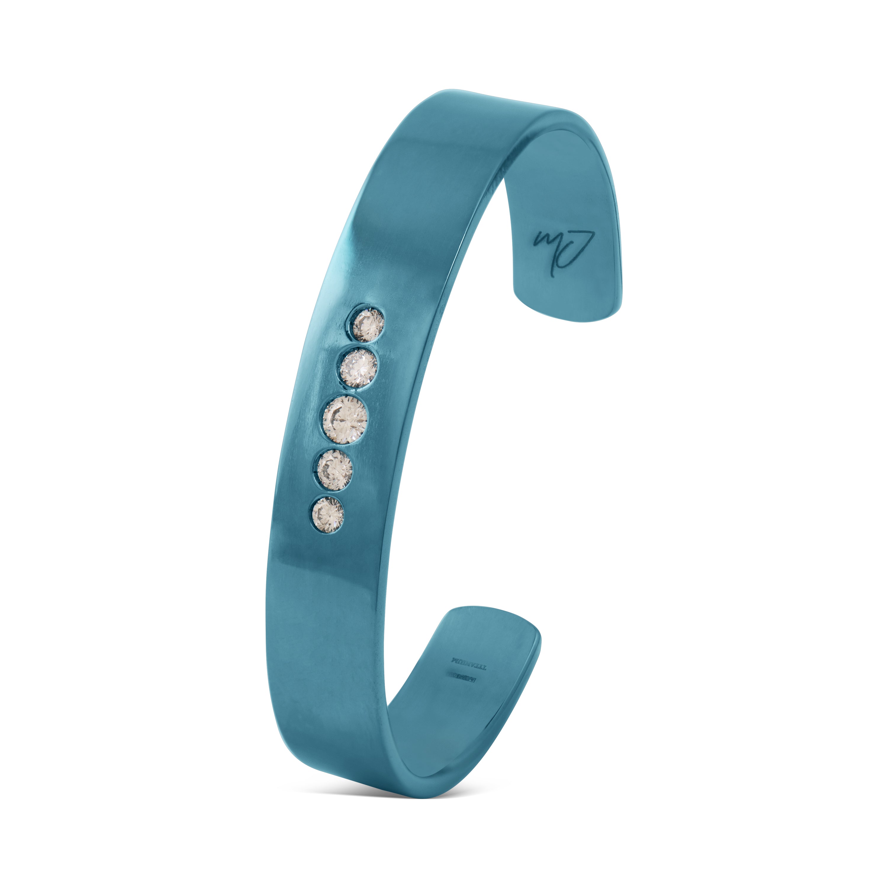 Elegant pearl earrings